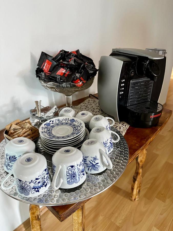 Karla'S House Bed & Breakfast Dobje pri Planini ภายนอก รูปภาพ